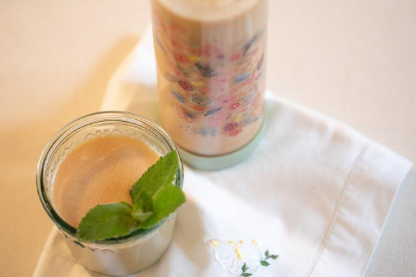 Coconut mint chai